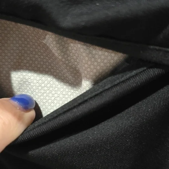 EUC Nike Joggers - Picture 8 of 11